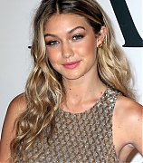 Gigi_Hadid_CFDA_16.JPG