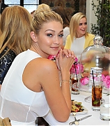 gigihadid6.jpg