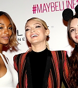 Gigi_Hadid_64.JPG