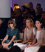 Gigi_Hadid_11.jpg