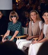 Gigi_Hadid_12.jpg