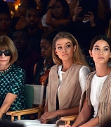 Gigi_Hadid_16.jpg