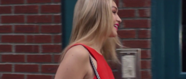 gigihadid00045.jpg