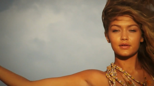 gigihadid-si-084.jpg