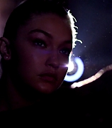 gigihadid00018.jpg