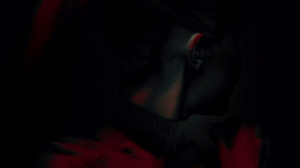 gigihadid-zaynmalik-kiss00340.jpg