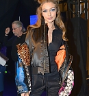 backstage_281329.jpg