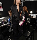 backstage_28329~0.JPG