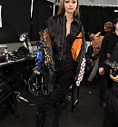 backstage_28729~0.JPG