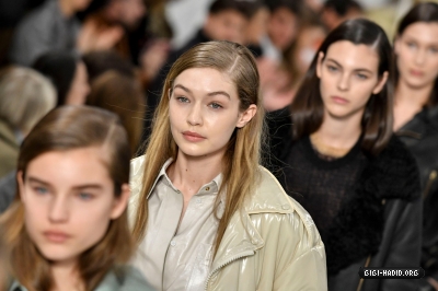 GIGI02~6.jpg