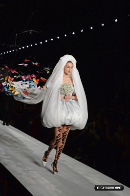 MOSCHINO009.jpg