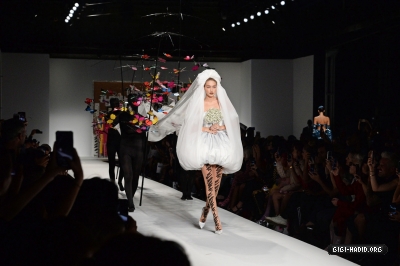 MOSCHINO010.jpg