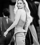 688.JPG