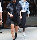 044.jpg