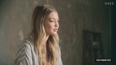 Gigi_Hadid__What_Would_Gigi_do___10_Things_You_Didn_t_Know___British_Vogue_0548.jpg