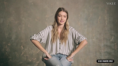 Gigi_Hadid__What_Would_Gigi_do___10_Things_You_Didn_t_Know___British_Vogue_0800.jpg